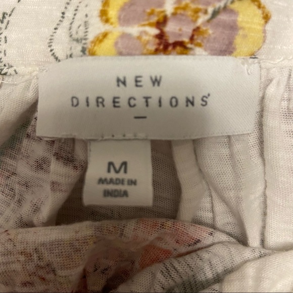 New directions women’s‎ blouse NWOT - Picture 9 of 10